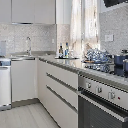Daire Madeleine Con Garage Privato Gratuito